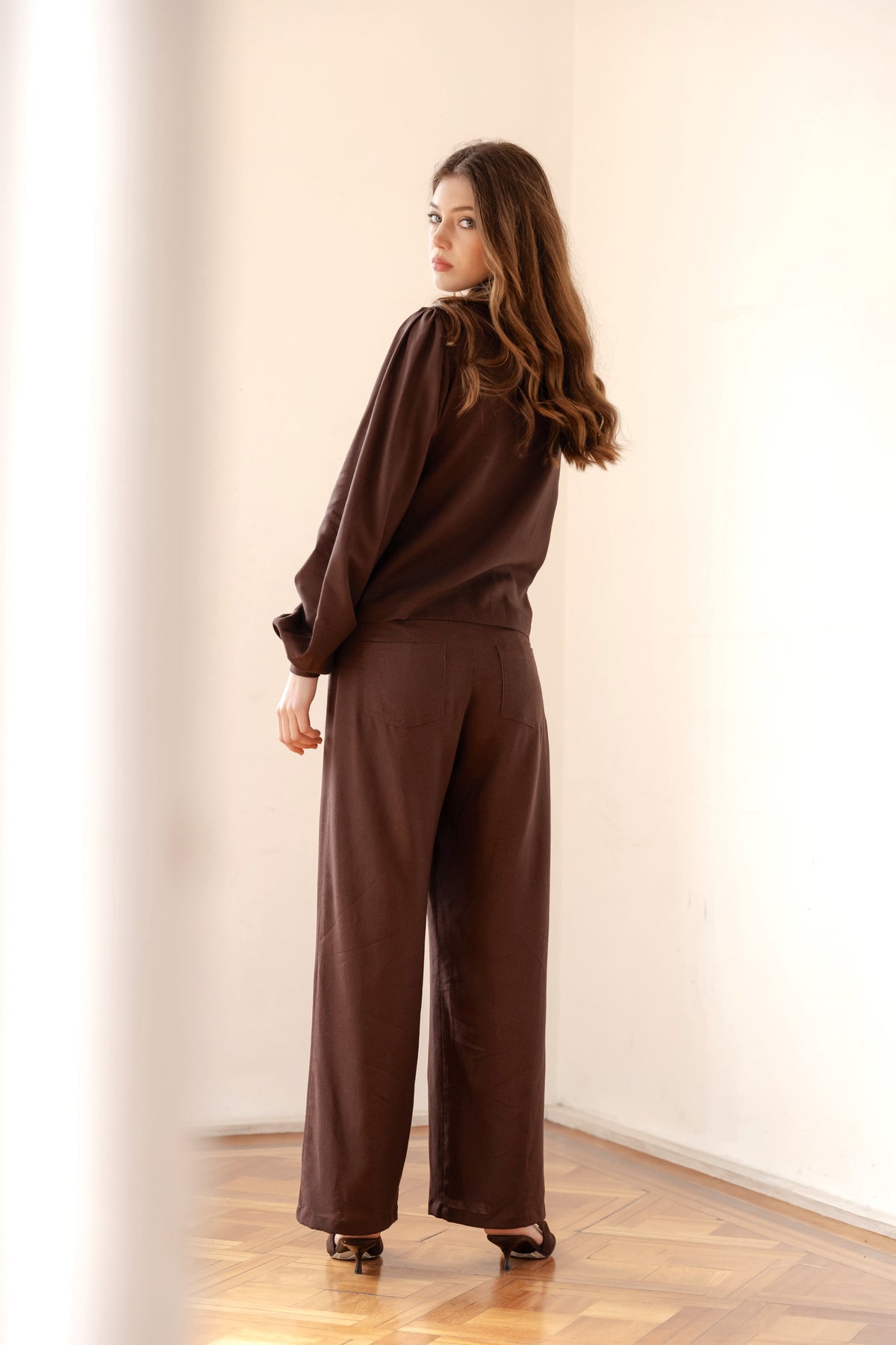 Chaqueta Aster Chocolate Lino